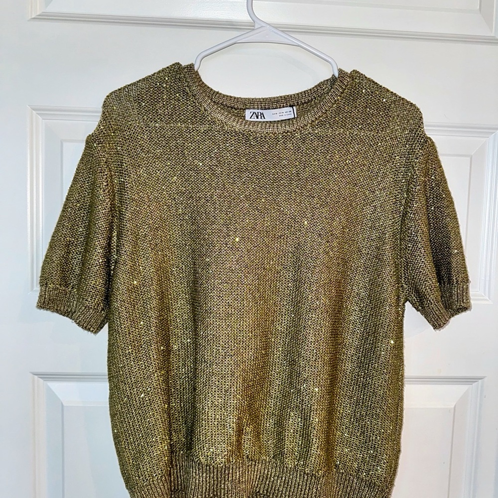ZARA Gold Green Metallic Shimmer Knit Short Sleeve Sweater Top Medium